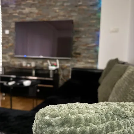 아파트 Lux Sunshine Apartman Noviborik