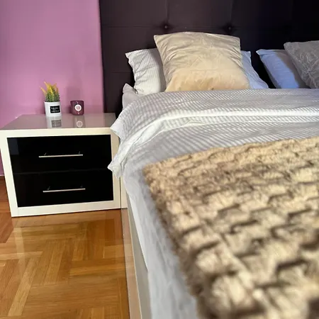 Apartamento Lux Sunshine Apartman Noviborik Banja Luka